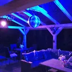 , Nad Jeziorem Z Mozliwoscia Wedkowania Do 7 Osob *