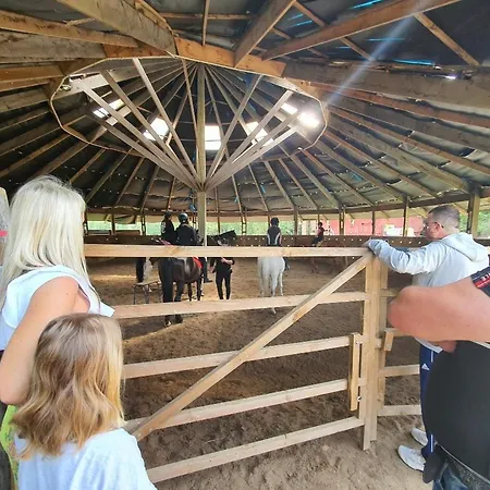 Apartamento , Nad Jeziorem Z Możliwością Wędkowania Do 7 Osób Mielno (Koszalin)