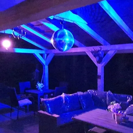 , Nad Jeziorem Z Możliwością Wędkowania Do 7 Osób *