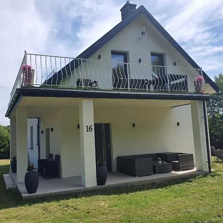 Apartment , Nad Jeziorem Z Mozliwoscia Wedkowania Do 7 Osob